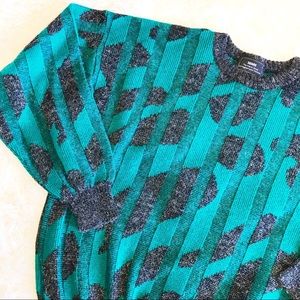 Vinatage green knit pullover